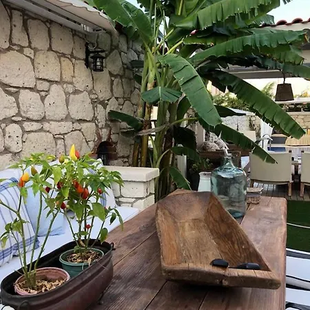 Willa Izmir Alacati'da Ozel Havuzlu Luks Kiralik *